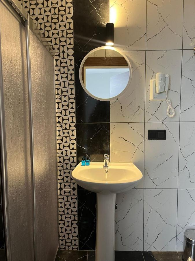 Tuzla Suite Otel Istambul Extérieur photo